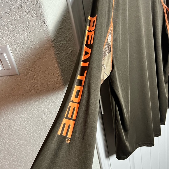Men’s long sleeve RealTree dri fit shirt - Picture 5 of 5